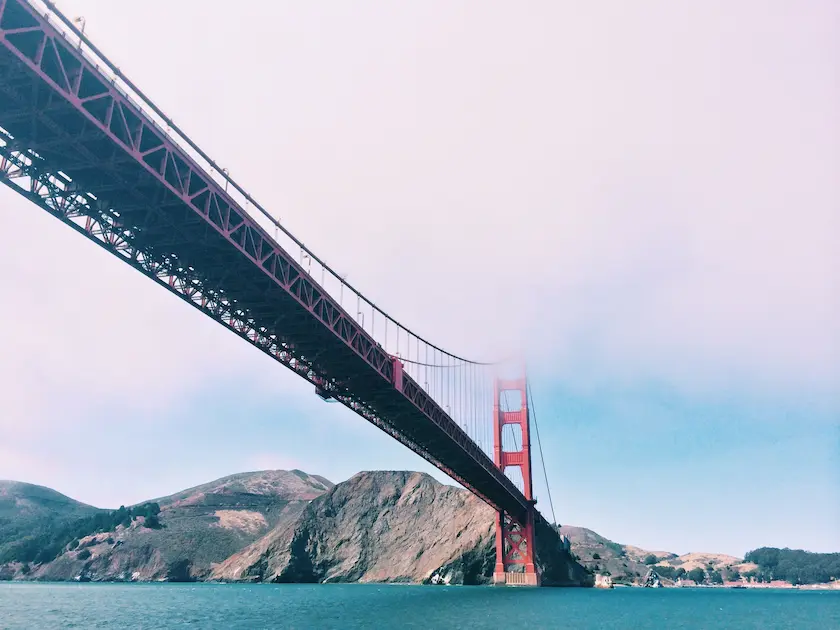 En bild av San Francisco superpåtvingad med texten”San Francisco”
